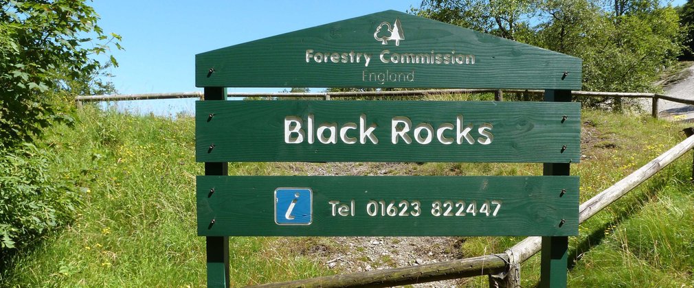 Black Rocks sign