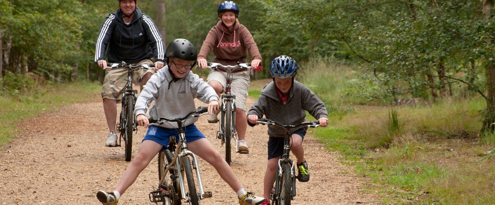 family on a child friendly cycling trail