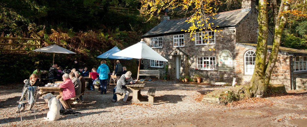 Cardinham Cafe in the sunshine
