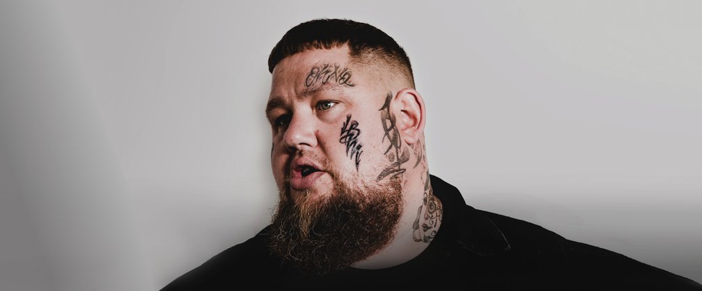 Photograph of Rag'n'Bone Man 