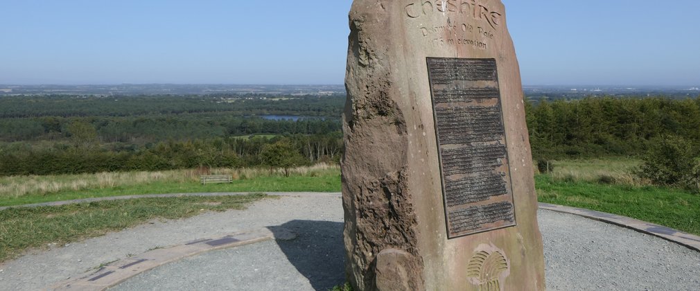 Stone marker at the top of Old Pale