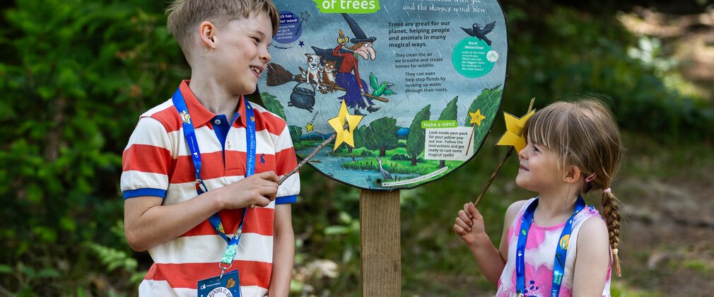 children on room on the broom trail