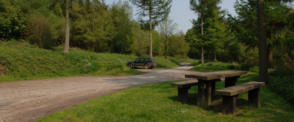 Wapley Hill Wood car park