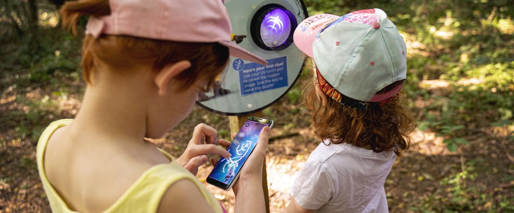 Children on Shaun the Sheep Glow Trail 