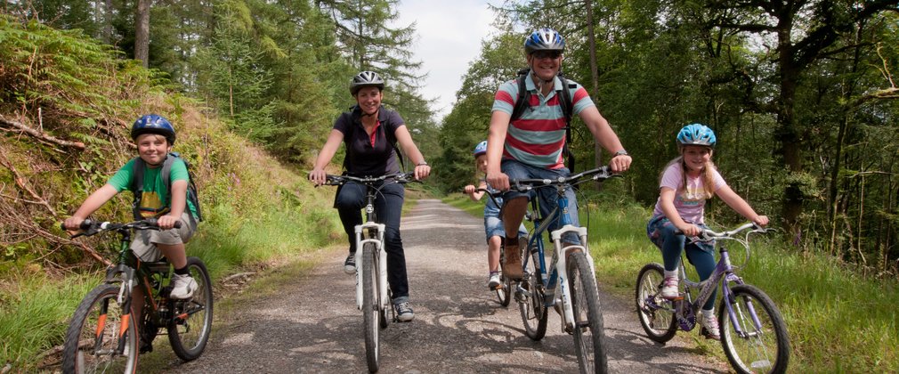 family cycling