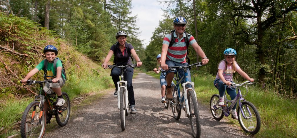 family cycling