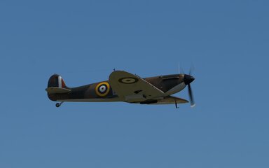 Image of Spitfire Mark 1 in flight