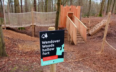 Wendover Woods Play Trail Hollow Fort