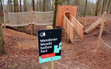 Wendover Woods Play Trail Hollow Fort 