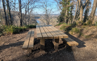 Leigh Woods picnic bench overlooking Avon Gorge