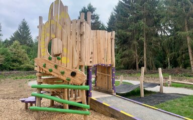 Wooden play feature